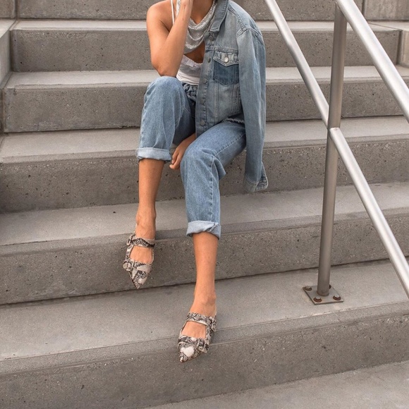 HANNAH Pointed Toe Snakeskin Mule - Beige - Picture 7 of 8